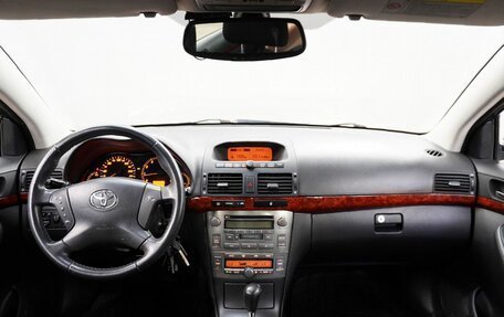 Toyota Avensis III рестайлинг, 2006 год, 867 000 рублей, 9 фотография
