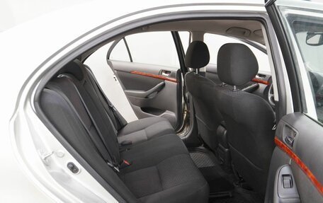 Toyota Avensis III рестайлинг, 2006 год, 867 000 рублей, 12 фотография