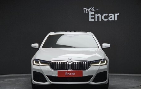 BMW 5 серия, 2022 год, 4 300 000 рублей, 3 фотография