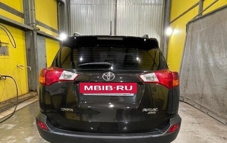 Toyota RAV4, 2015 год, 2 100 000 рублей, 6 фотография