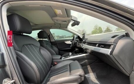 Audi A4, 2022 год, 2 783 442 рублей, 10 фотография