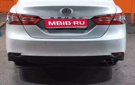 Toyota Camry, 2021 год, 3 500 000 рублей, 6 фотография