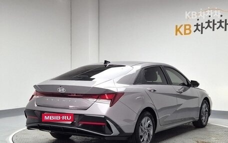 Hyundai Avante, 2023 год, 2 500 000 рублей, 3 фотография
