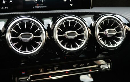 Mercedes-Benz CLA, 2020 год, 2 940 000 рублей, 19 фотография