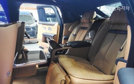 Rolls-Royce Ghost Series II рестайлинг, 2023 год, 55 000 000 рублей, 9 фотография