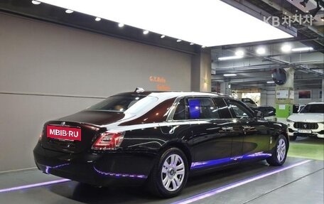 Rolls-Royce Ghost Series II рестайлинг, 2023 год, 55 000 000 рублей, 4 фотография
