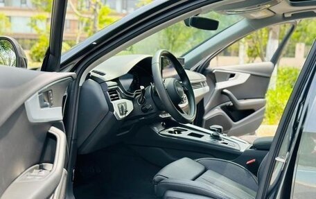 Audi A4, 2022 год, 2 908 442 рублей, 9 фотография