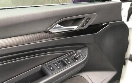 Volkswagen Golf VIII, 2022 год, 1 489 007 рублей, 13 фотография