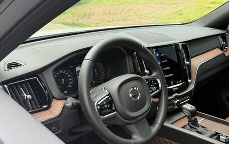 Volvo XC60 II, 2021 год, 2 750 900 рублей, 7 фотография