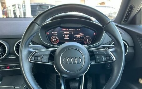 Audi TT, 2018 год, 1 810 000 рублей, 13 фотография