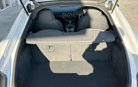 Audi TT, 2018 год, 1 810 000 рублей, 10 фотография