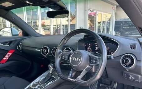 Audi TT, 2018 год, 1 810 000 рублей, 11 фотография