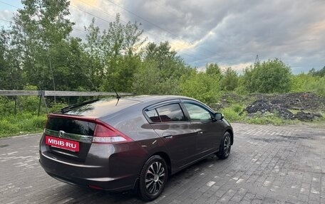 Honda Insight II рестайлинг, 2012 год, 1 010 000 рублей, 2 фотография