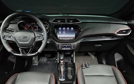 Chevrolet TrailBlazer, 2022 год, 1 800 000 рублей, 7 фотография