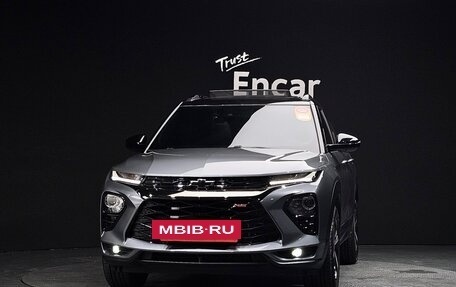 Chevrolet TrailBlazer, 2022 год, 1 800 000 рублей, 3 фотография