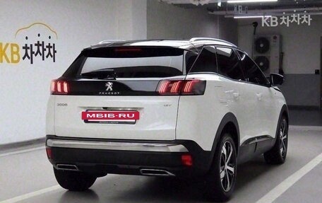 Peugeot 3008 II, 2022 год, 1 700 000 рублей, 4 фотография