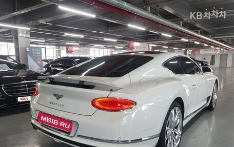 Bentley Continental GT III, 2021 год, 16 000 000 рублей, 4 фотография