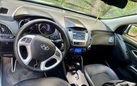 Hyundai ix35 I рестайлинг, 2012 год, 1 050 000 рублей, 4 фотография