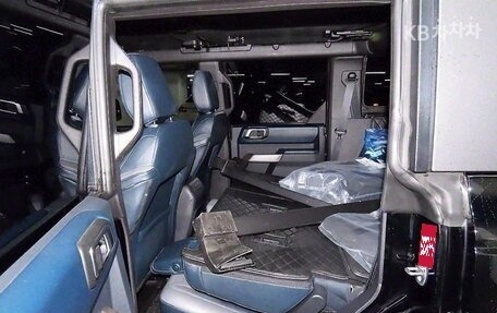 Ford Bronco, 2022 год, 4 000 000 рублей, 9 фотография