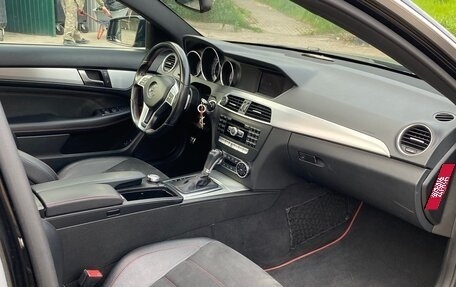Mercedes-Benz C-Класс, 2014 год, 2 200 000 рублей, 14 фотография