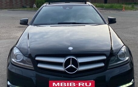 Mercedes-Benz C-Класс, 2014 год, 2 200 000 рублей, 4 фотография