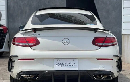 Mercedes-Benz C-Класс, 2018 год, 1 495 007 рублей, 4 фотография