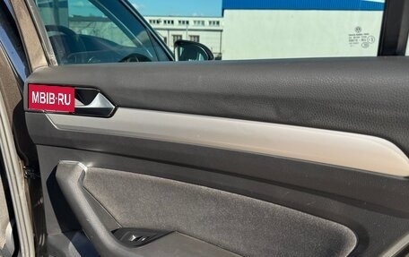 Volkswagen Passat B8 рестайлинг, 2015 год, 1 899 999 рублей, 23 фотография