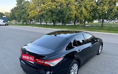Toyota Camry, 2018 год, 2 660 000 рублей, 5 фотография