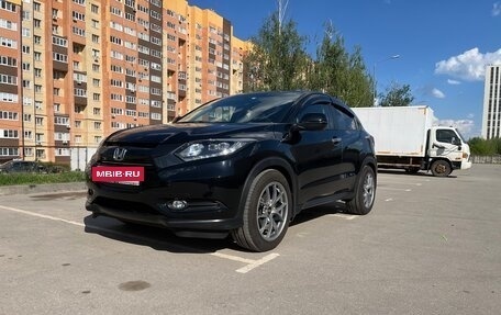 Honda Vezel, 2017 год, 2 200 000 рублей, 11 фотография