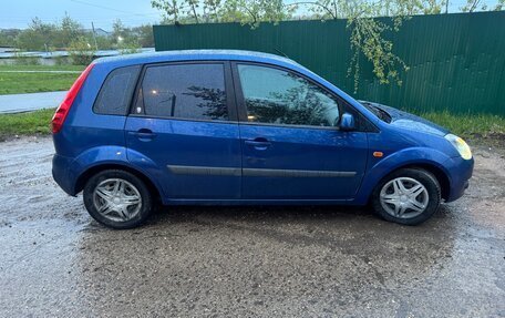 Ford Fiesta, 2006 год, 330 000 рублей, 1 фотография