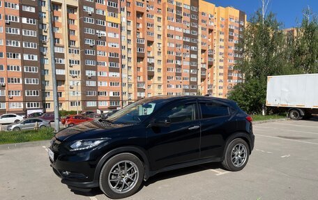 Honda Vezel, 2017 год, 2 200 000 рублей, 14 фотография