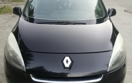 Renault Scenic III, 2012 год, 900 000 рублей, 1 фотография