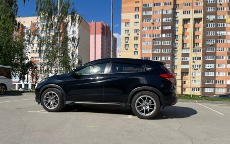 Honda Vezel, 2017 год, 2 200 000 рублей, 15 фотография