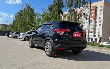 Honda Vezel, 2017 год, 2 200 000 рублей, 17 фотография