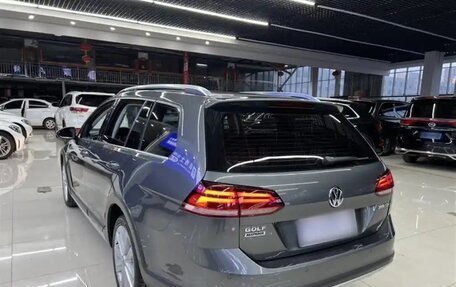 Volkswagen Golf VII, 2020 год, 1 650 100 рублей, 7 фотография