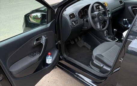 Volkswagen Polo VI (EU Market), 2010 год, 680 000 рублей, 8 фотография