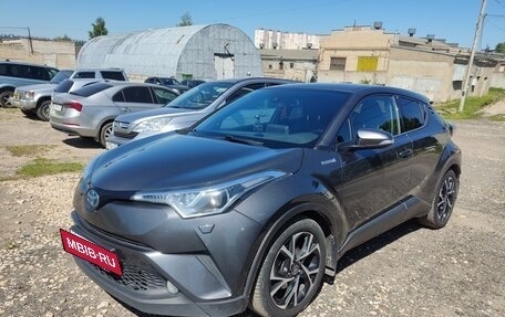 Toyota C-HR I рестайлинг, 2018 год, 2 500 000 рублей, 4 фотография