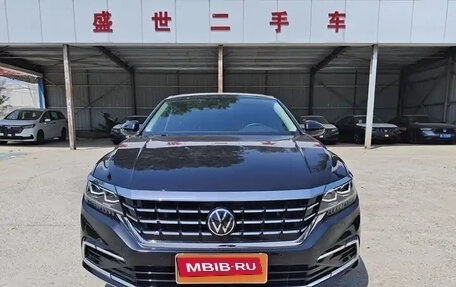 Volkswagen Passat B8 рестайлинг, 2021 год, 2 100 007 рублей, 2 фотография