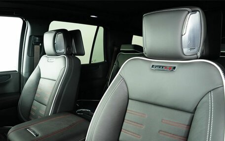 GMC Yukon IV, 2025 год, 18 500 000 рублей, 12 фотография