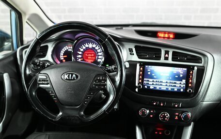KIA cee'd III, 2014 год, 1 300 000 рублей, 15 фотография