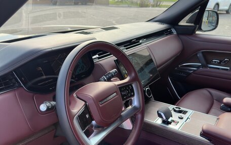 Land Rover Range Rover IV рестайлинг, 2022 год, 21 999 000 рублей, 3 фотография