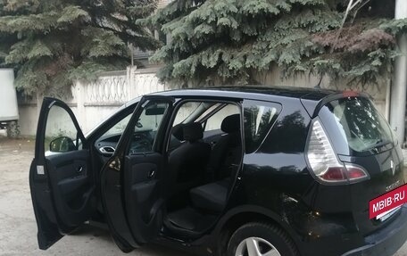 Renault Scenic III, 2012 год, 900 000 рублей, 6 фотография