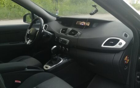 Renault Scenic III, 2012 год, 900 000 рублей, 10 фотография