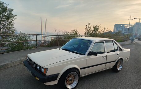 Toyota Carina, 1981 год, 400 000 рублей, 5 фотография