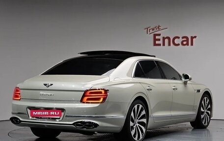 Bentley Flying Spur, 2024 год, 26 666 000 рублей, 2 фотография