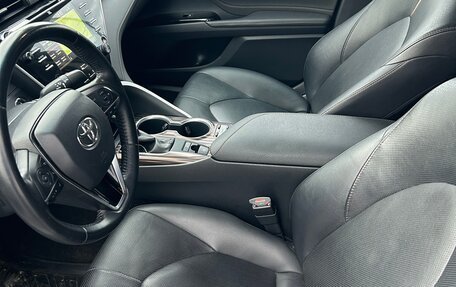 Toyota Camry, 2020 год, 2 785 000 рублей, 9 фотография
