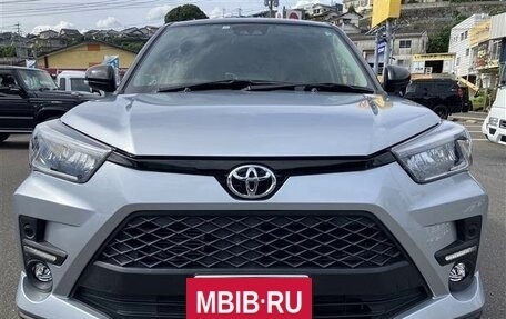 Toyota Raize I, 2021 год, 1 129 000 рублей, 2 фотография