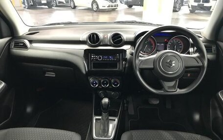 Suzuki Swift V, 2021 год, 1 250 000 рублей, 11 фотография