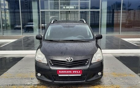 Toyota Verso I, 2011 год, 1 280 000 рублей, 6 фотография