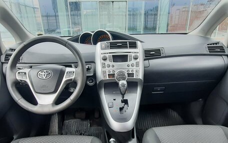 Toyota Verso I, 2011 год, 1 280 000 рублей, 12 фотография